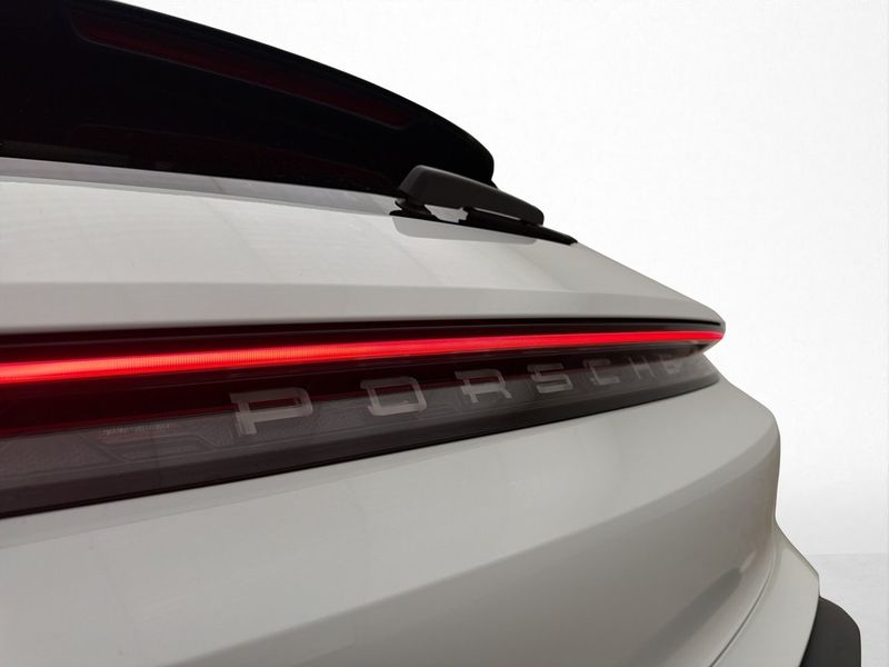 Porsche Taycan bild 37