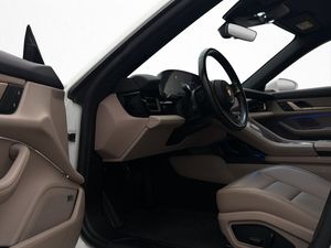 Porsche Taycan bild 10