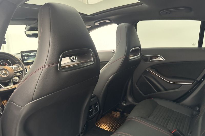 Mercedes CLA220 bild 25