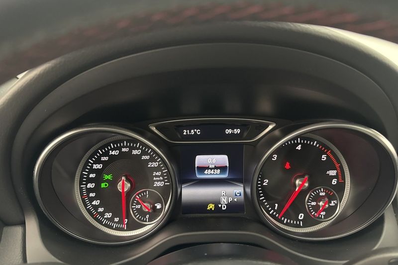 Mercedes CLA220 bild 13