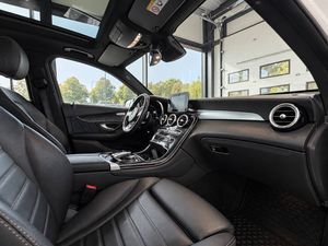 Mercedes GLC220 bild 10