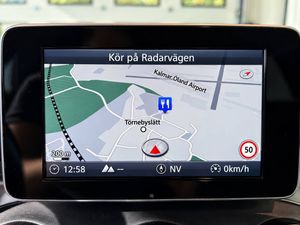 Mercedes GLC220 bild 12
