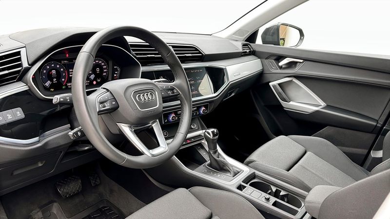 Audi Q3 bild 8