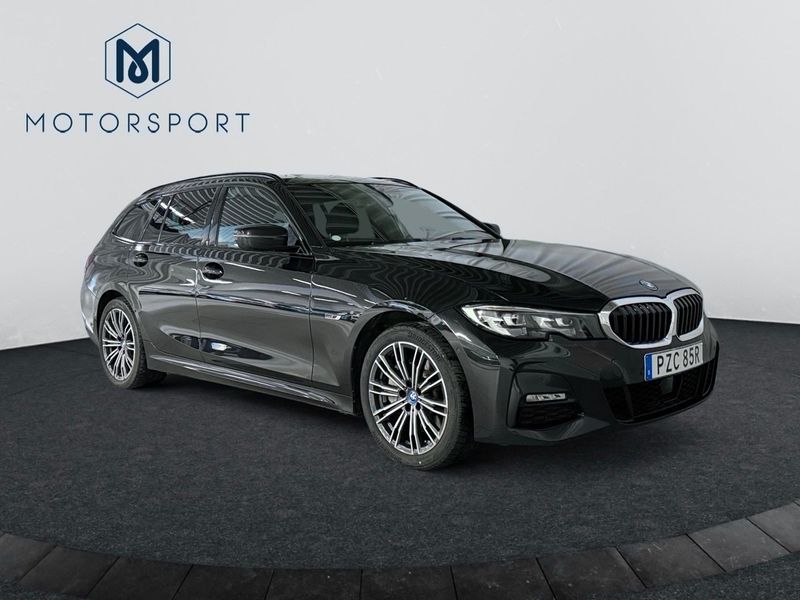 BMW 330 bild 8