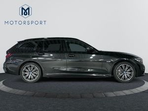BMW 330 bild 7