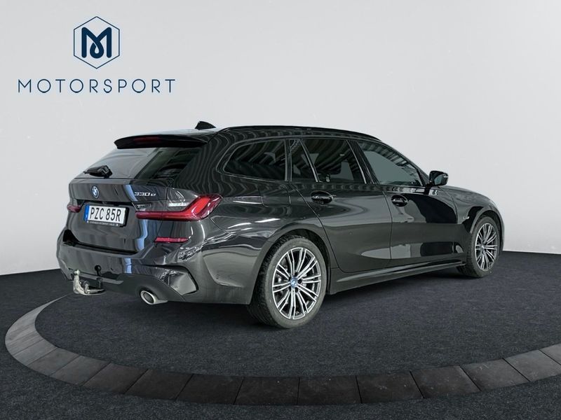 BMW 330 bild 6
