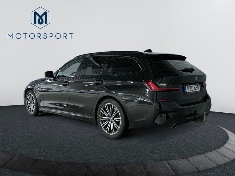 BMW 330 bild 4