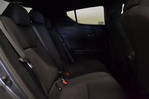 Toyota C-HR bild 13