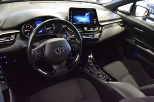 Toyota C-HR bild 22
