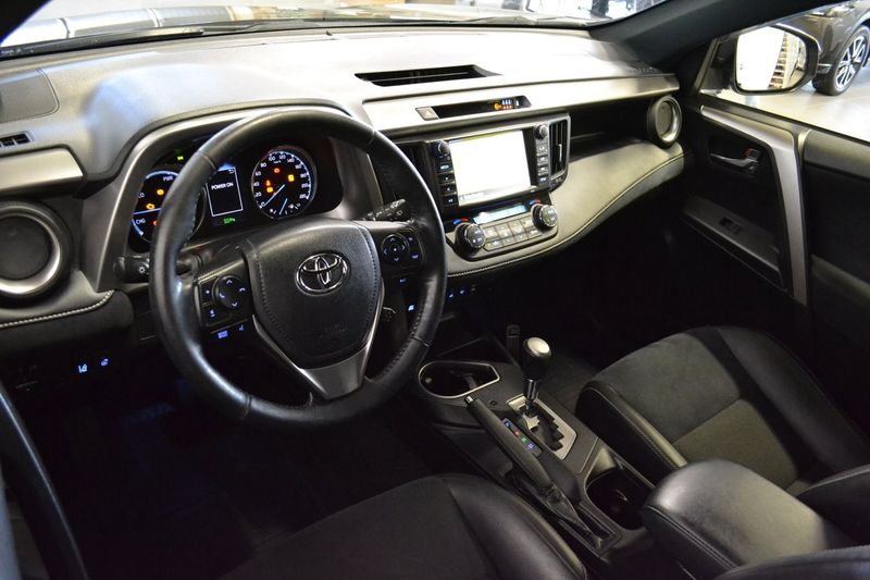 Toyota RAV4 bild 17