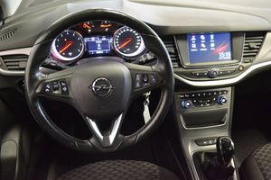 Opel Astra bild 16