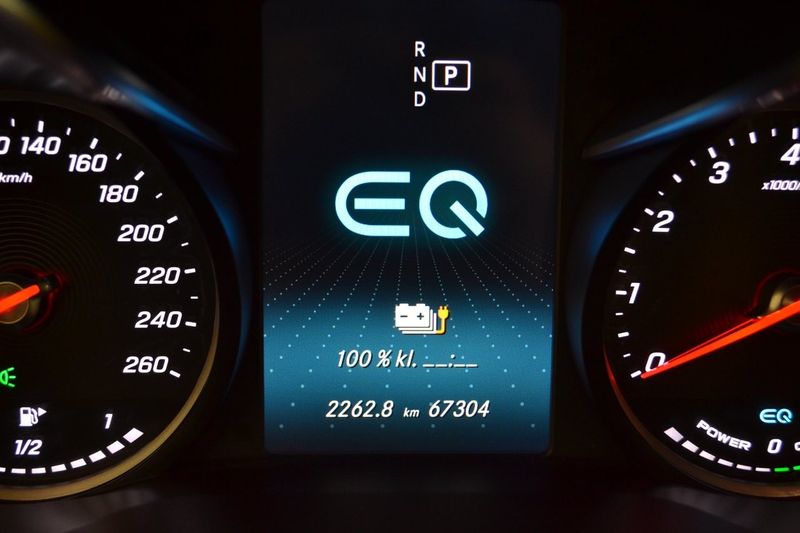 Mercedes GLC300 bild 20