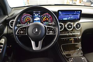 Mercedes GLC300 bild 15