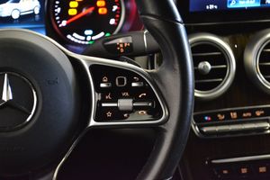 Mercedes GLC300 bild 19