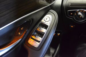 Mercedes GLC300 bild 21