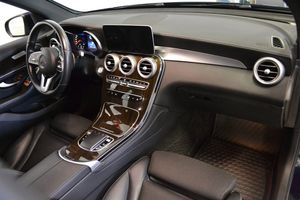 Mercedes GLC300 bild 9