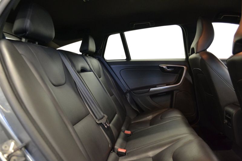 Volvo V60 bild 13