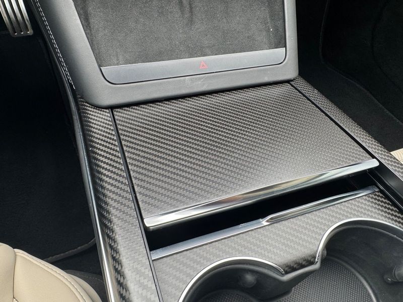 Tesla Model S bild 16