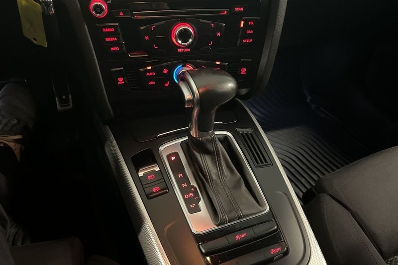 Audi A4 bild 13
