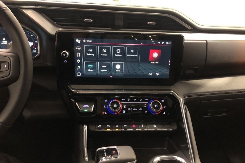 GMC Sierra bild 21