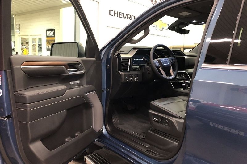 GMC Sierra bild 7