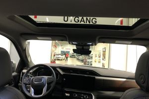 GMC Sierra bild 14