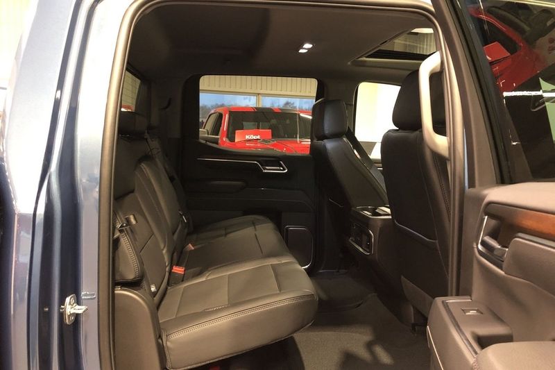GMC Sierra bild 10
