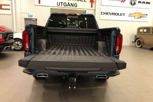 GMC Sierra bild 17