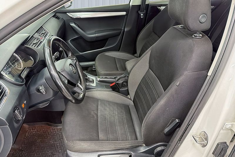 Skoda Octavia bild 15