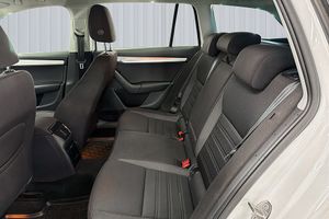 Skoda Octavia bild 17