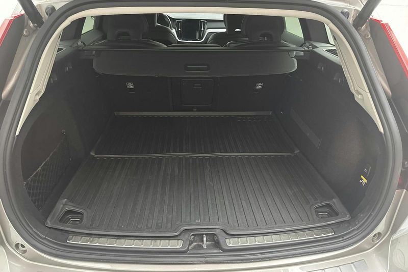 Volvo V60 bild 9