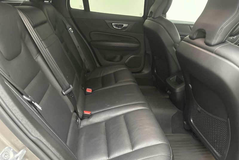 Volvo V60 bild 8