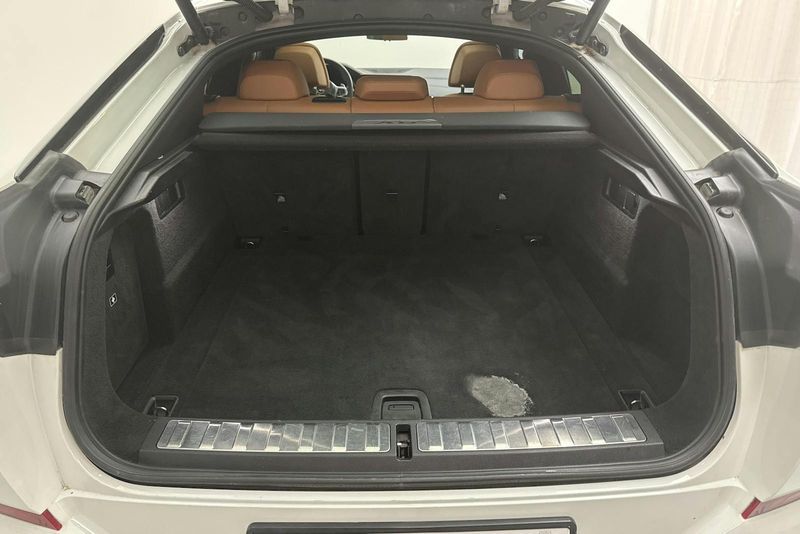 BMW X6 bild 9