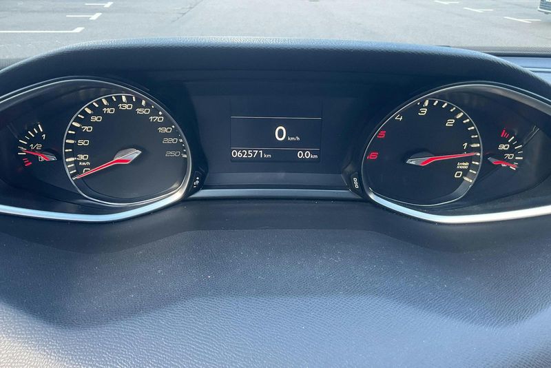 Peugeot 308 bild 10