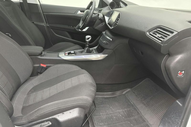 Peugeot 308 bild 7