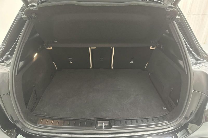Mercedes EQA250+ bild 8