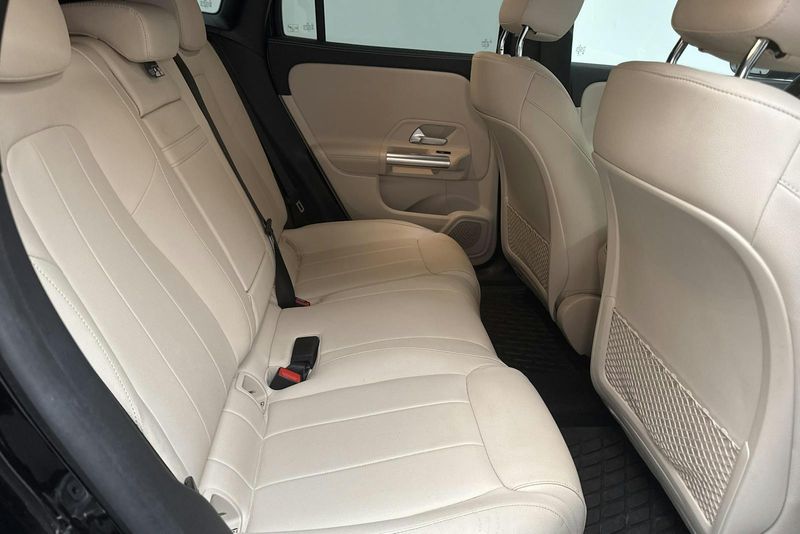 Mercedes EQA250+ bild 7