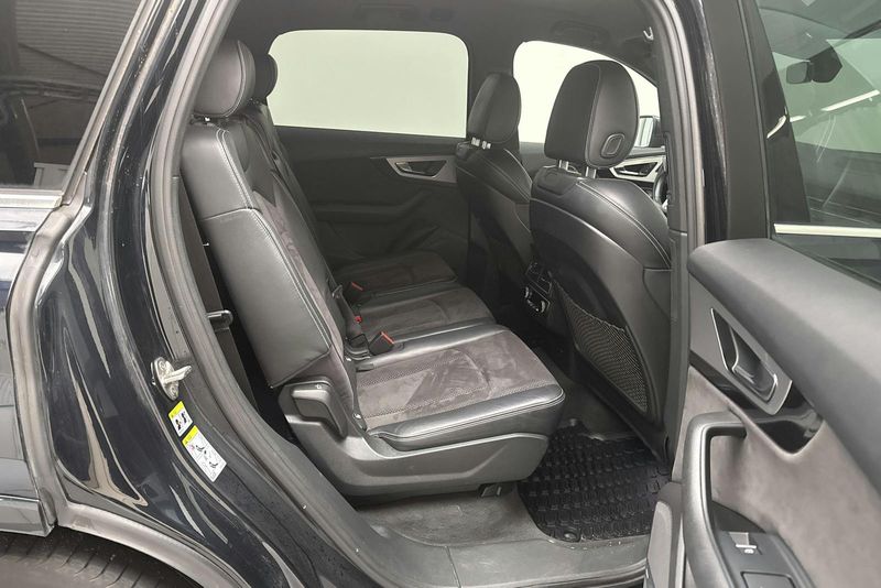 Audi Q7 bild 8