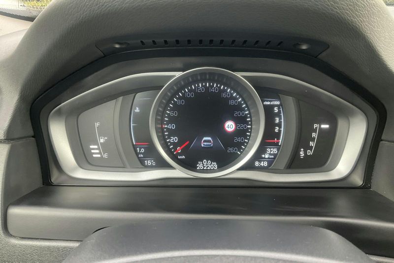 Volvo V70 bild 10
