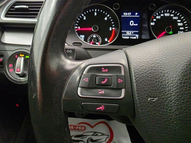 Volkswagen Passat bild 15