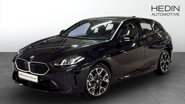 BMW 120 M Sport Rattvärme Backkamera Driving Assistant - 2026