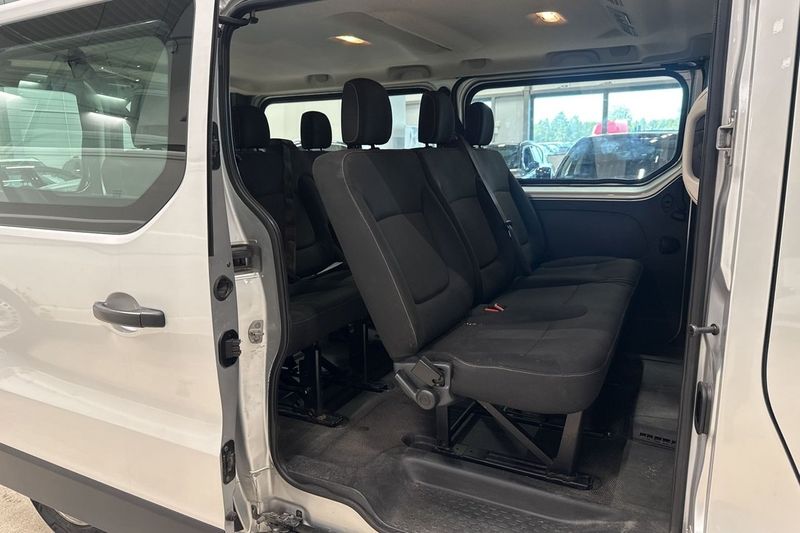 Renault Trafic bild 18