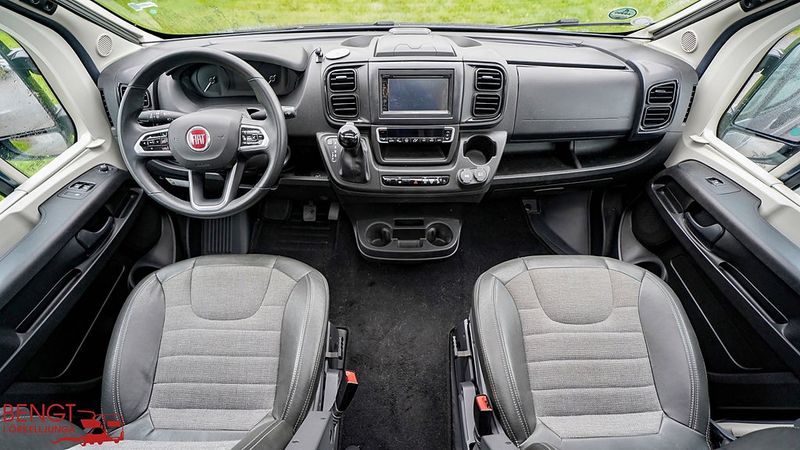Adria Twin bild 21