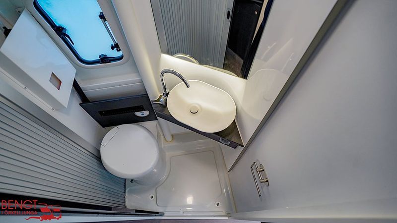 Adria Twin bild 20