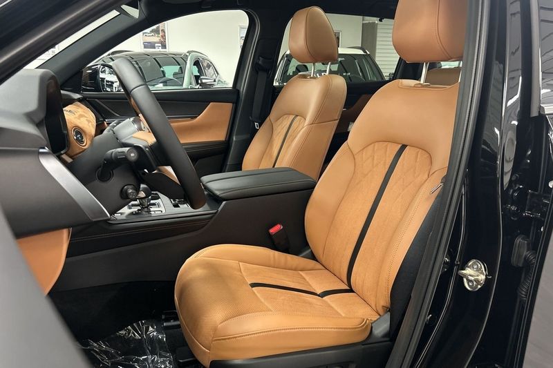 Mazda CX-80 bild 9