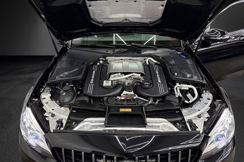 Mercedes C63 AMG bild 18