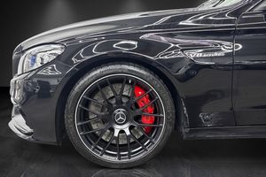 Mercedes C63 AMG bild 7