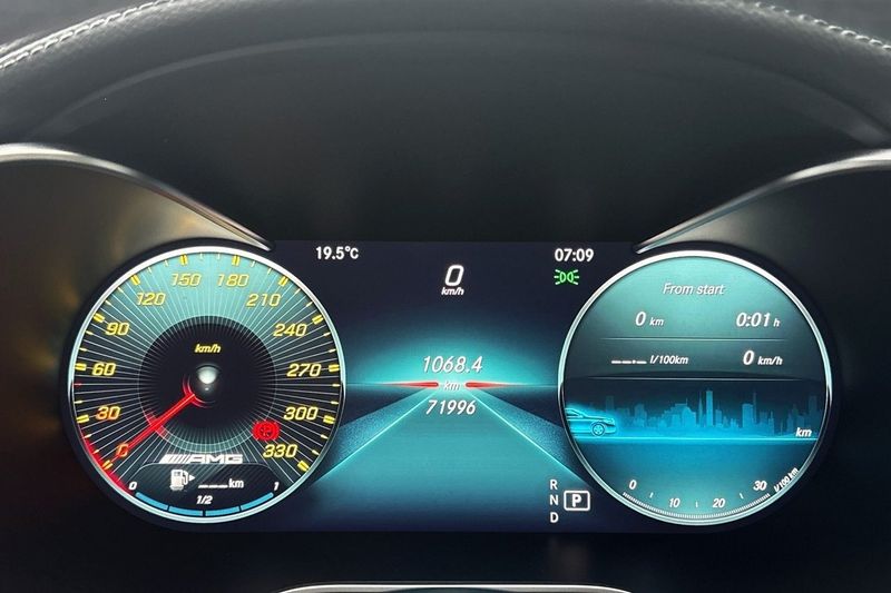 Mercedes C63 AMG bild 10