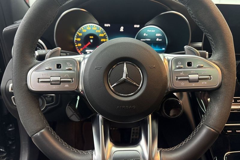Mercedes C63 AMG bild 11