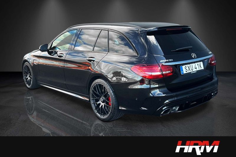 Mercedes C63 AMG bild 4